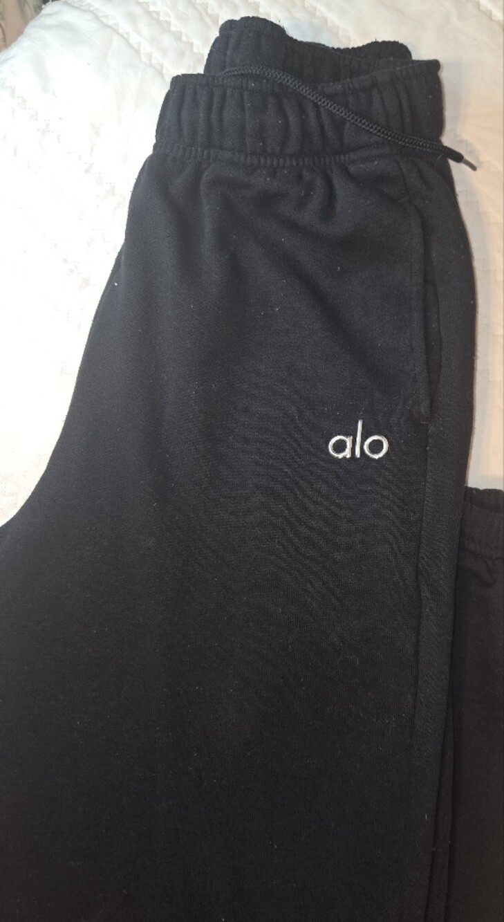 ALO Yoga Black Logo Jogger Sweatpants - Picture 7 of 10